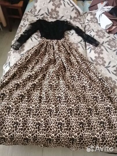 Платье в пол