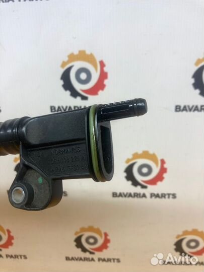 Трубка картерных газов Audi A4 B8 2.0 2011