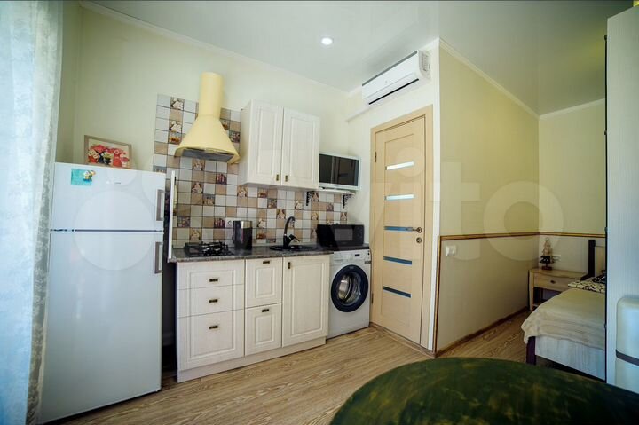 Таунхаус 18 м² на участке 2 сот.