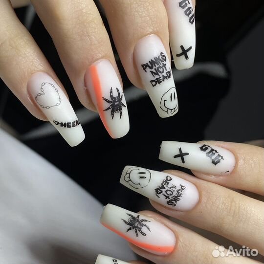 Маникюр на дому