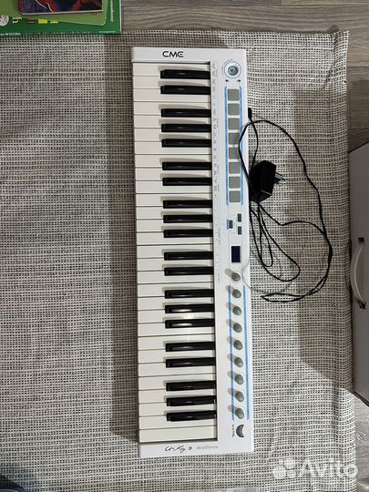 Cme u-key v 2 mobiltone