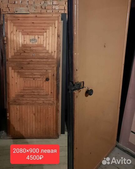 Входные металлические двери б/у