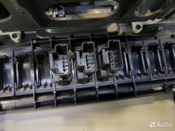 Переключатель отопителя Iveco Daily 4, 2010