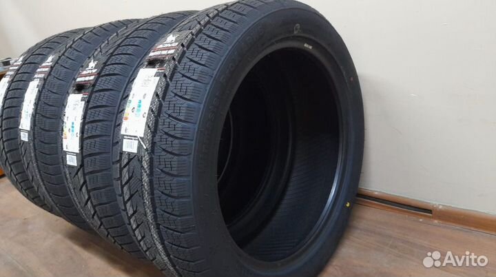 Arivo Winmaster ProX ARW5 275/45 R20 110H