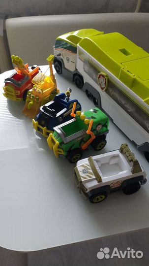 Игрушка автобус