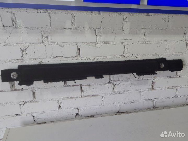 Накладка багажника правая Land Rover Range Rover