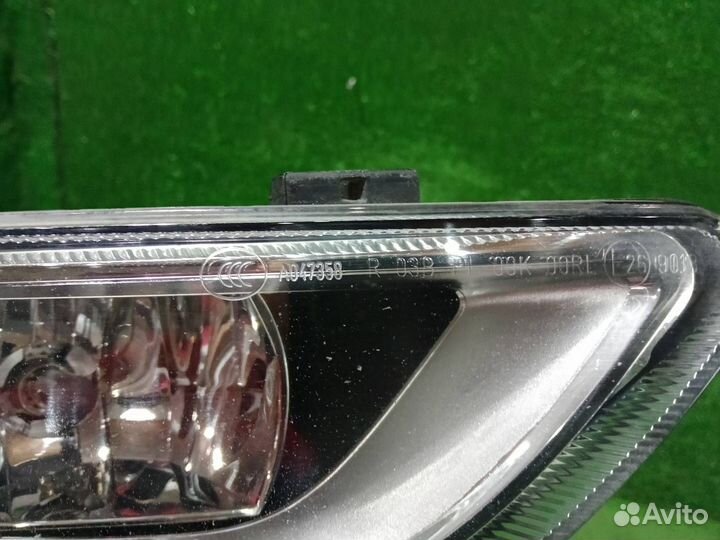 Фара противотуманная правая Volkswagen Passat B7