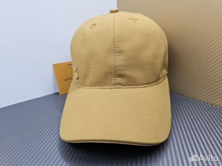 Бейсболка Louis Vuitton
