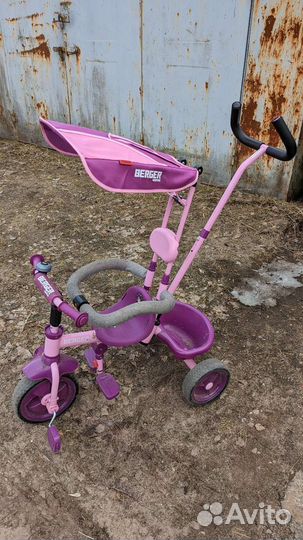 Детский велосипед с ручкой