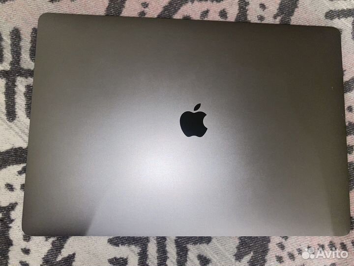 Apple 16’’ MacBook Pro 2019 512gb - 32gb - i7