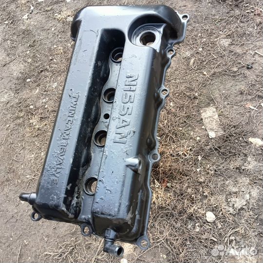 Клапанная крышка Nissan SR20DE SR18DE