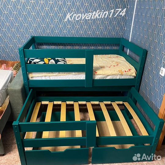 Двухъярусная кровать