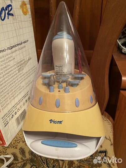 Маникюрного-педикюрный набор vigor