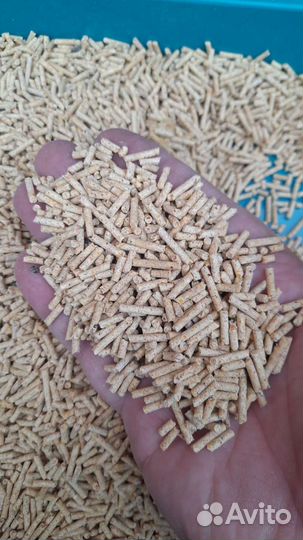 Комкующийся наполнитель для кошачьего туалета