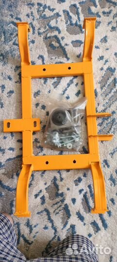 Подрамник для раздатки на ниву