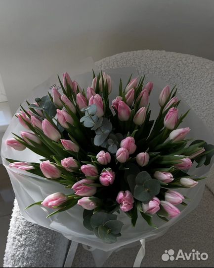 Цветы букеты розы с доставкой по городу