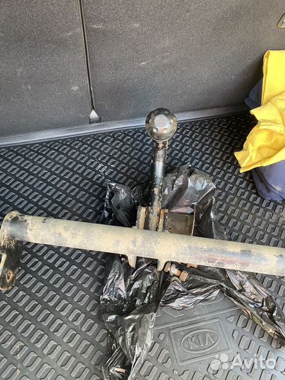 Фаркоп на легковой автомобиль