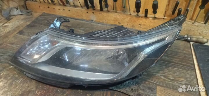 Фара левая kia rio 3