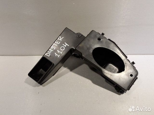 Воздухозаборник Renault Duster F4RB401 2014