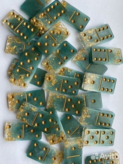 Домино из эпоксидной смолы