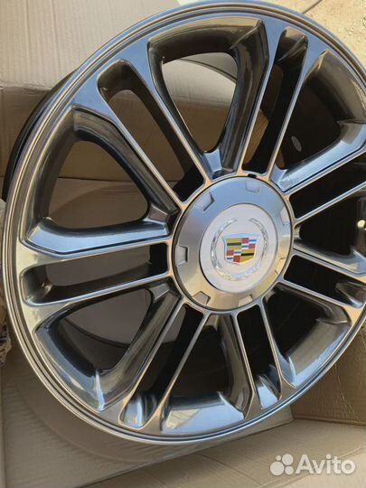 Диски для на Кадиллак Cadillac Escalade R22