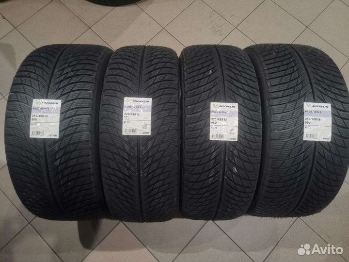 Michelin Pilot Alpin 5 255/40 R18 и 225/45 R18