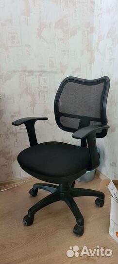 Компьютерный стул