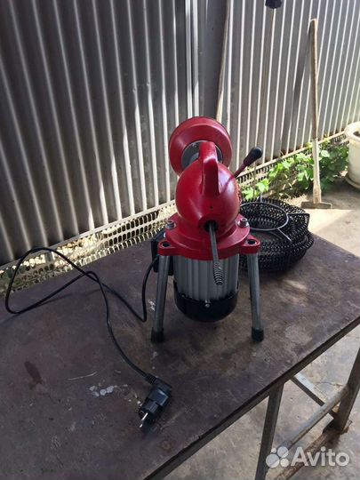 Машинка для прочистки канализации