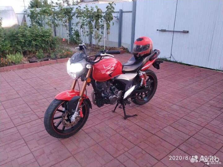 Продам мотоцикл Stels Flame 200
