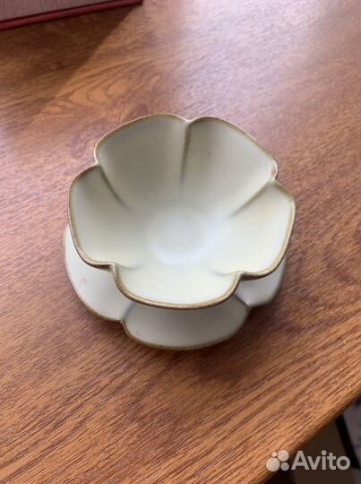 Фарфоровая чайная пара