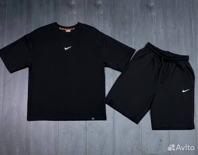 Шорты +футболка Nike