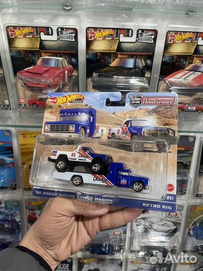 Hot Wheels Premium Team Transport одна цена на всё