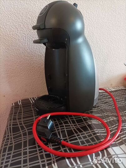 Капсульная кофемашина dolce gusto