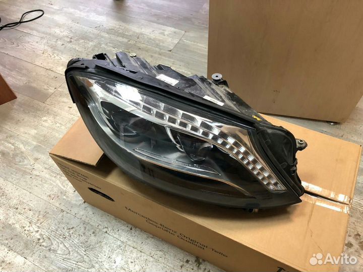 Mercedes w222, передняя Правая фара, оригинал