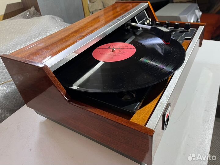 Вега 101-стерео проигрыватель винила