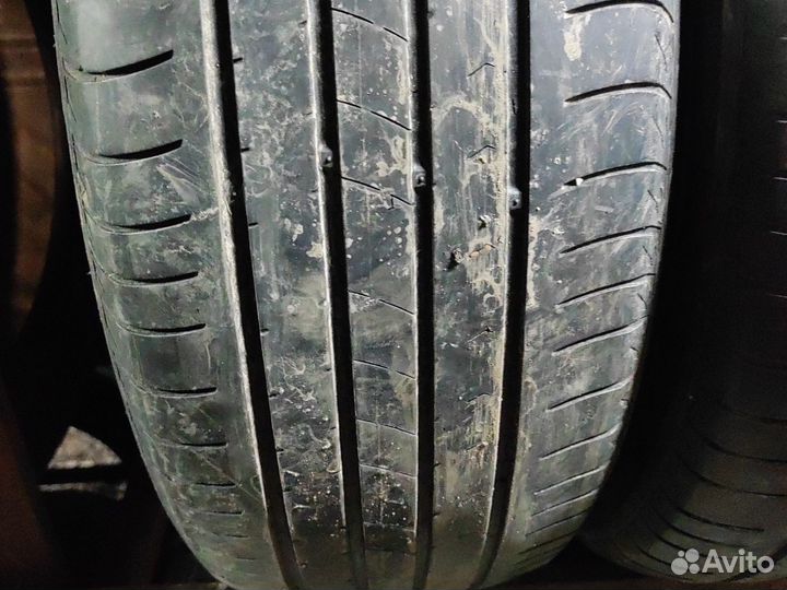 Kumho Ecsta HS51 205/60 R16