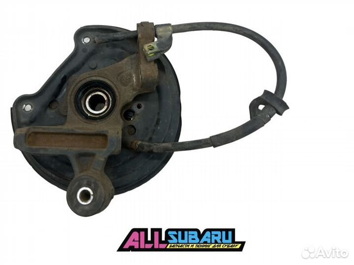 Кулак задний, ступица, цапфа задний левый Subaru
