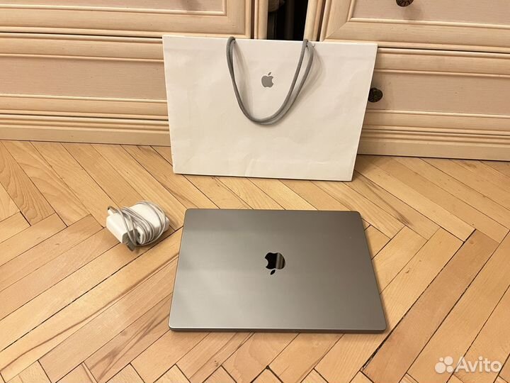 MacBook Pro 16 M1 16Gb 512Gb в идеале