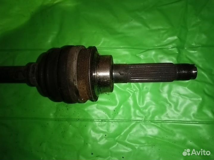 Привод задний правый Subaru Forester SG5 SG9 2006г