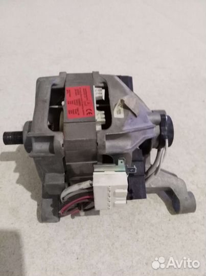 Двигататель стиральной машины