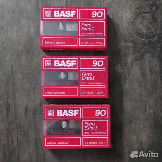 Аудиокассеты новые запечатанные