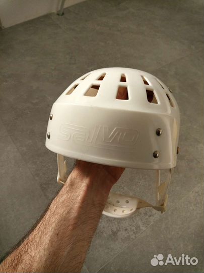 Шлем хоккейный