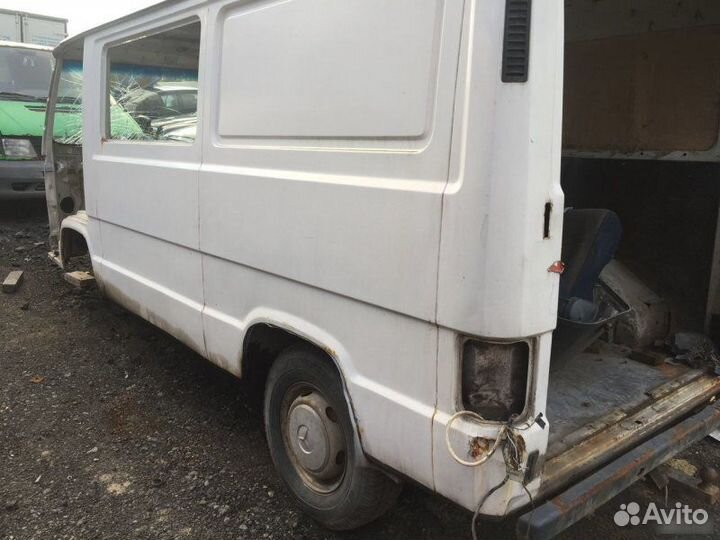 Кузов Mercedes-Benz 100D 631