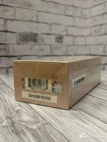 Женский парфюм hugo boss Boss The Scent For Her