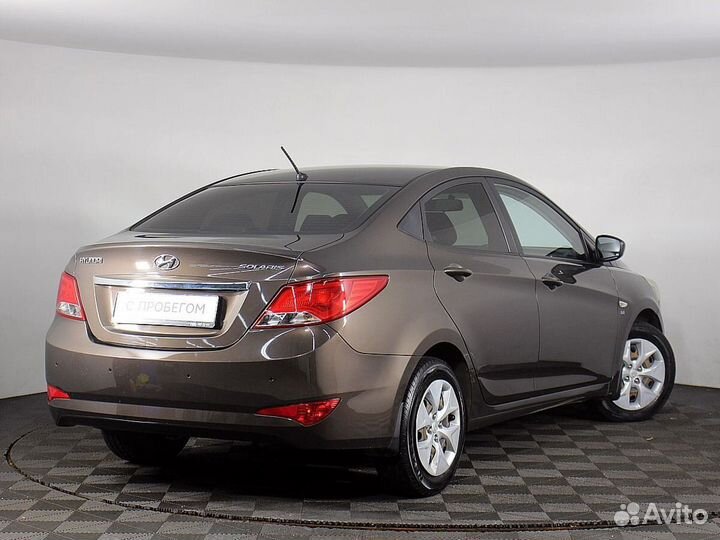 Hyundai Solaris 1.6 AT, 2015, 61 657 км