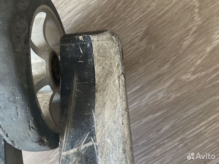 Продаю доску tech team