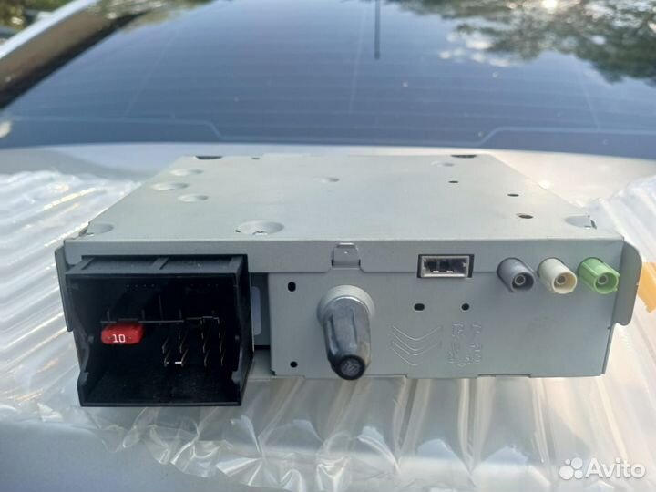 Автомагнитола бу