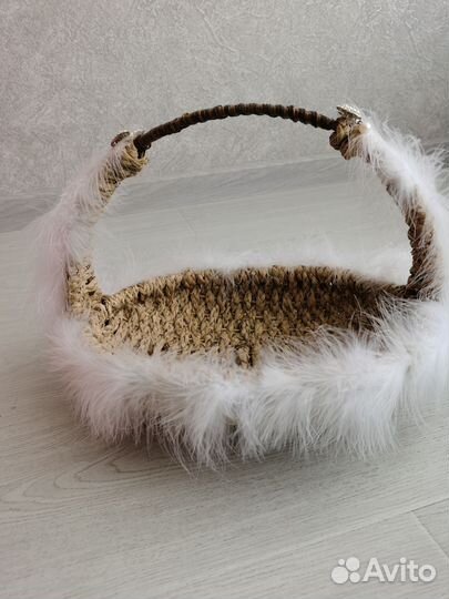 Корзина плетеная