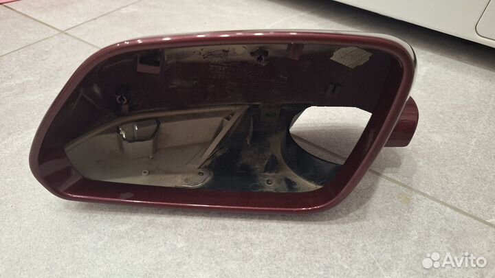 Корпус зеркала левое на VW Polo