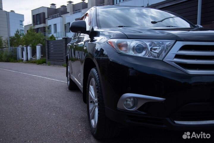 Toyota Highlander 3.5 AT, 2011, 237 500 км